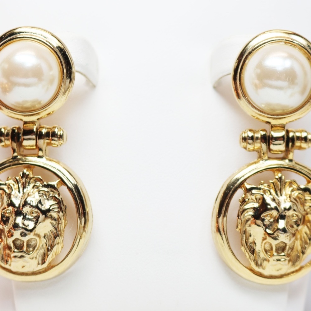Simulated Pearl Cabochon Lion's Head Doorknocker Earrings - Picture 4 of 8